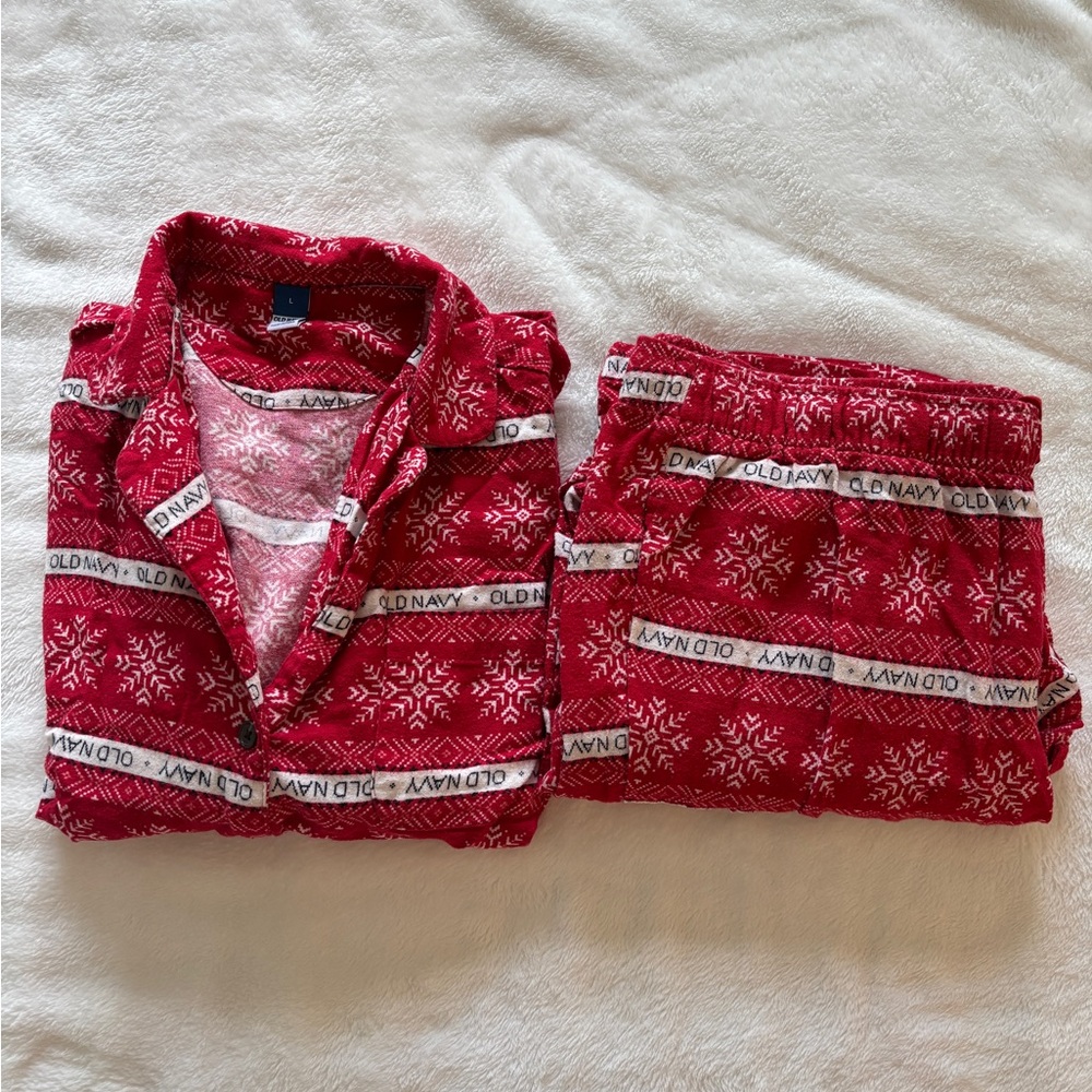 Old Navy Red Women’s Pajamas
